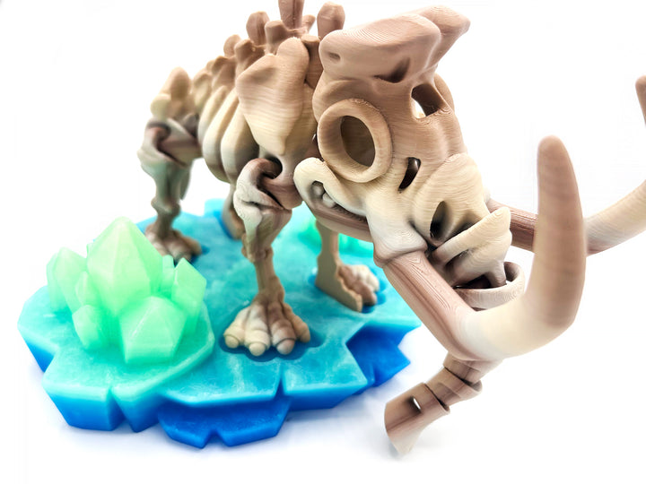 TUSK Bone Bashers™ Ice Age Titan
