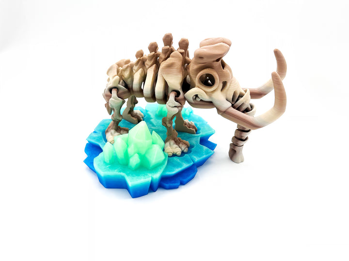 TUSK Bone Bashers™ Ice Age Titan